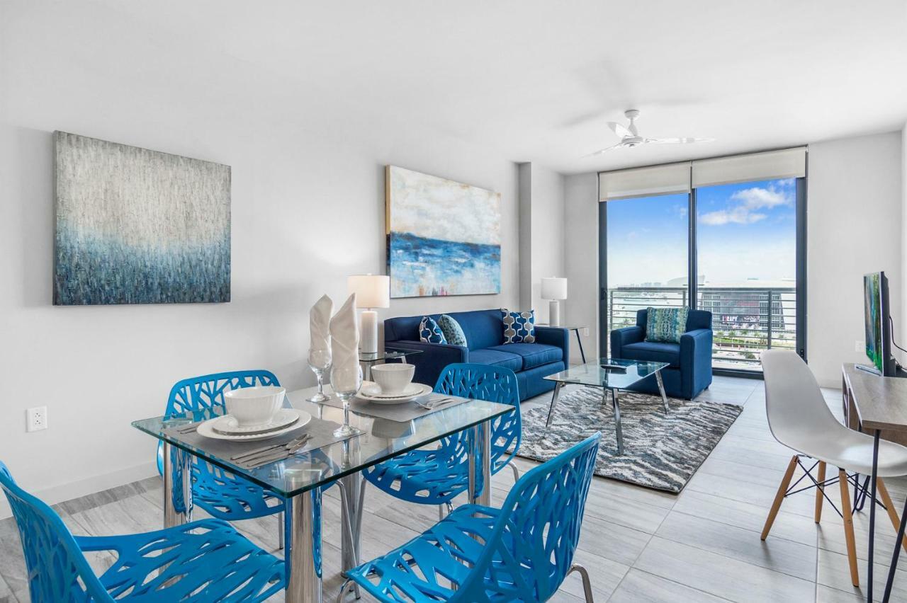 Bluebird Suites Downtown/Brickell دورال المظهر الخارجي الصورة