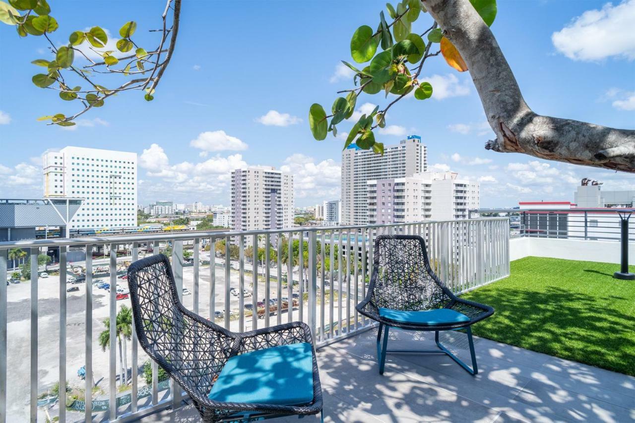 Bluebird Suites Downtown/Brickell دورال المظهر الخارجي الصورة