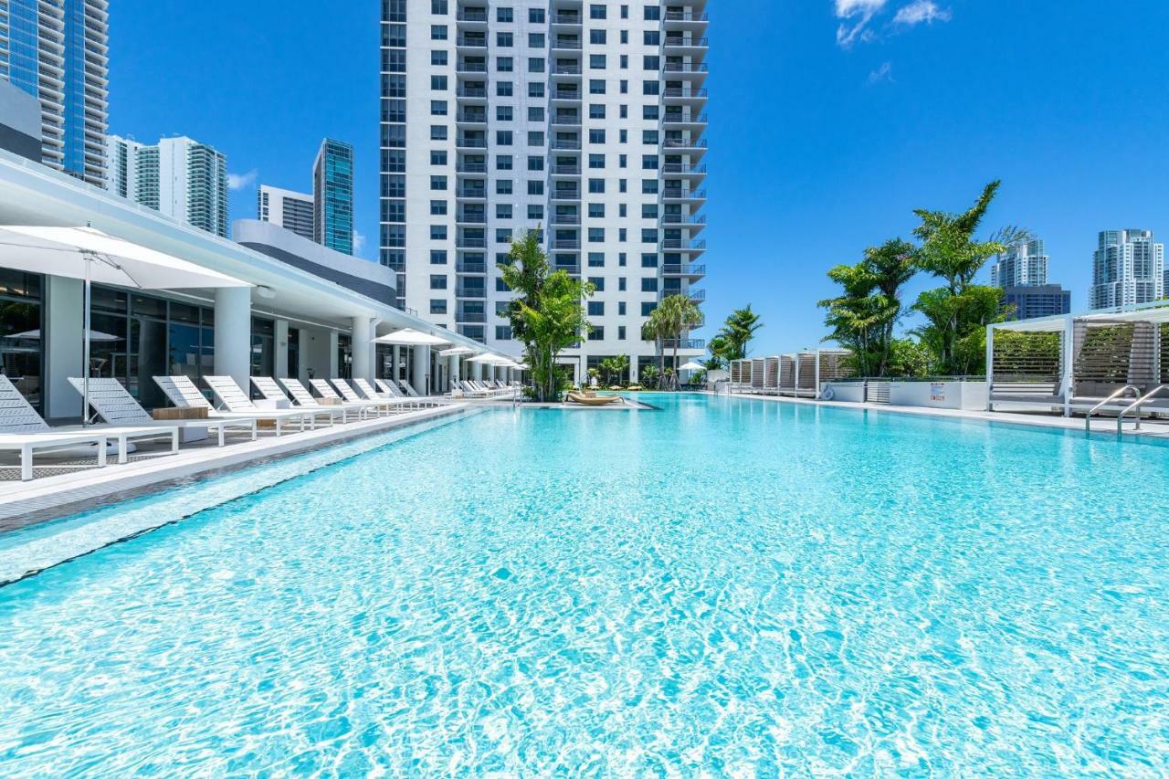 Bluebird Suites Downtown/Brickell دورال المظهر الخارجي الصورة